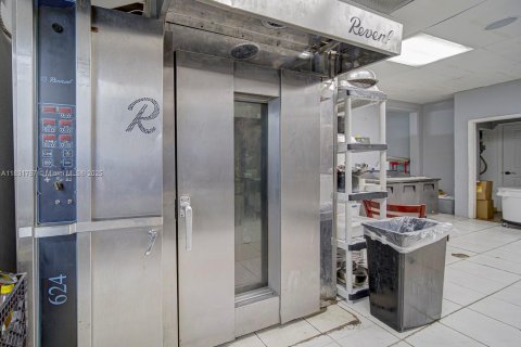 Propiedad comercial en venta en Homestead, Florida № 1934346 - foto 26