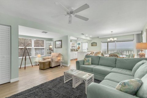 Condo in Englewood, Florida, 1 bedroom  № 1547511 - photo 5