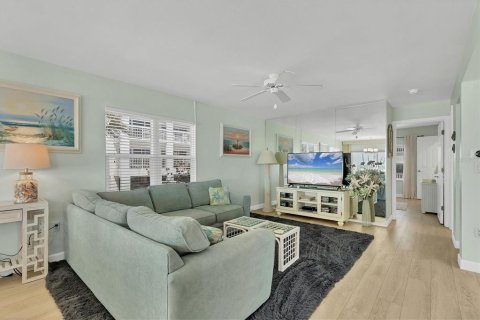 Condo in Englewood, Florida, 1 bedroom  № 1547511 - photo 16
