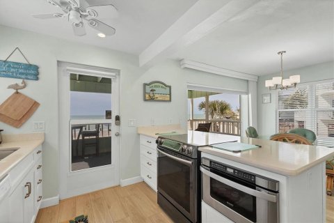 Condo in Englewood, Florida, 1 bedroom  № 1547511 - photo 13