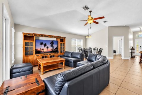 Villa ou maison à vendre à Wimauma, Floride: 4 chambres, 150.78 m2 № 2423870 - photo 6
