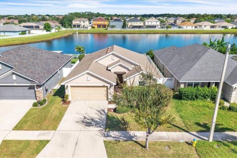 Villa ou maison à vendre à Wimauma, Floride: 4 chambres, 150.78 m2 № 2423870 - photo 2
