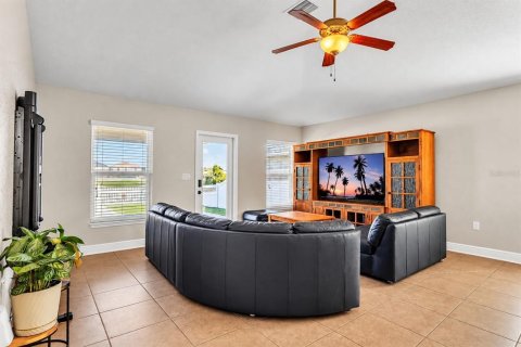Villa ou maison à vendre à Wimauma, Floride: 4 chambres, 150.78 m2 № 2423870 - photo 5