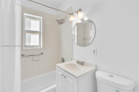 Adosado en venta en Miami, Florida, 3 dormitorios, 106.84 m2 № 1891980 - foto 12