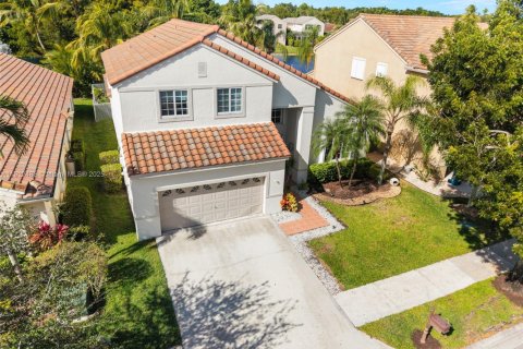 Casa en venta en Weston, Florida, 4 dormitorios, 230.21 m2 № 1968717 - foto 24