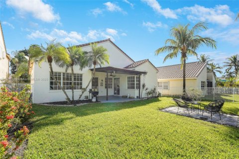Casa en venta en Weston, Florida, 4 dormitorios, 230.21 m2 № 1968717 - foto 18