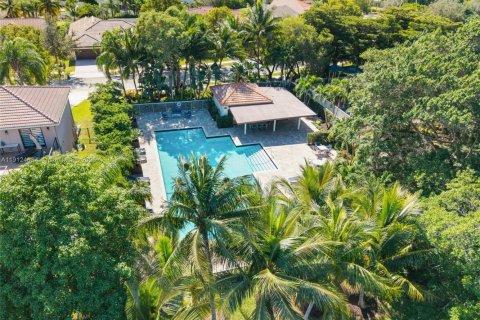 Casa en venta en Weston, Florida, 4 dormitorios, 230.21 m2 № 1968717 - foto 22