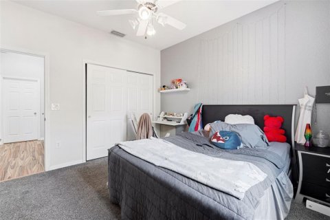 House in North Port, Florida 3 bedrooms, 192.49 sq.m. № 2195135 - photo 30