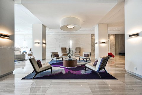 Copropriété à louer à Sunny Isles Beach, Floride: 2 chambres, 141.3 m2 № 1987517 - photo 3