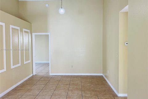 House in Kissimmee, Florida 3 bedrooms № 1994181 - photo 4