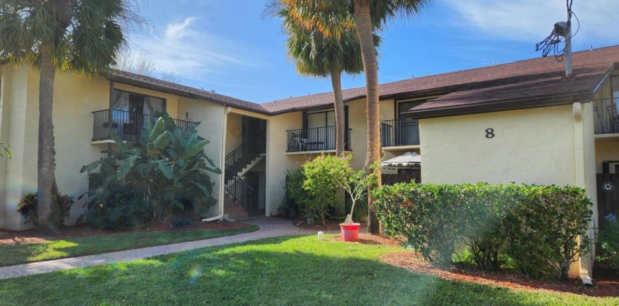 Condo in St. Lucie, Florida, 2 bedrooms  № 2083488