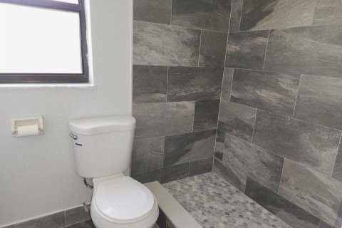 Condo in St. Lucie, Florida, 2 bedrooms  № 2083488 - photo 5