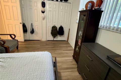 Condo in Margate, Florida, 2 bedrooms  № 1874886 - photo 6