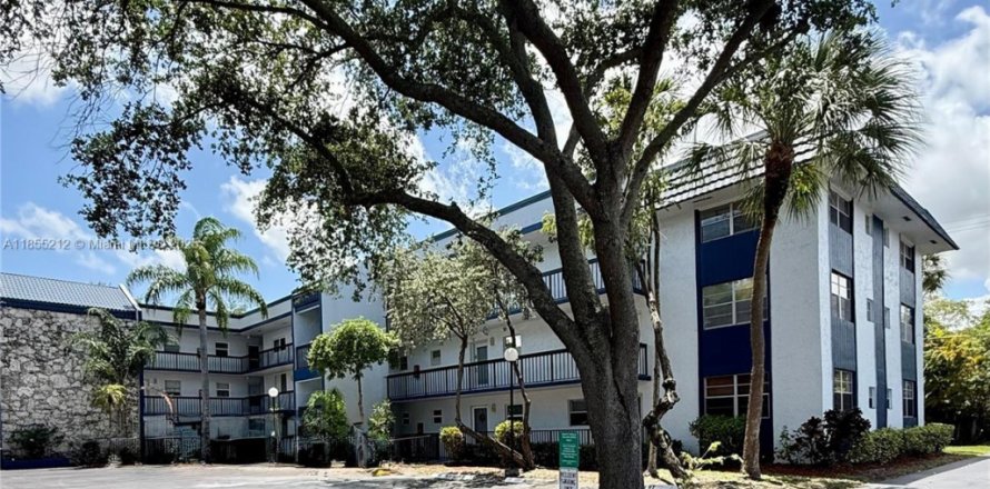 Condo in Margate, Florida, 2 bedrooms  № 1874886