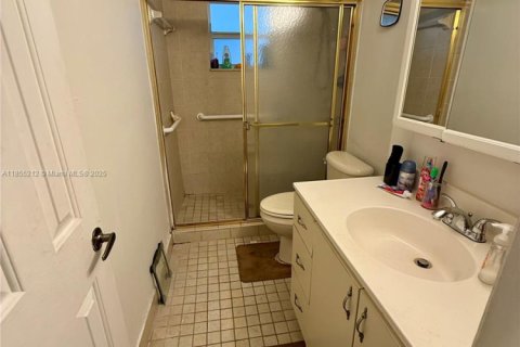 Condo in Margate, Florida, 2 bedrooms  № 1874886 - photo 10