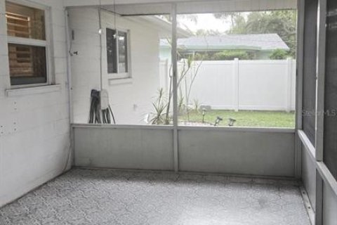 House in Sarasota, Florida 3 bedrooms, 98.01 sq.m. № 1767202 - photo 20