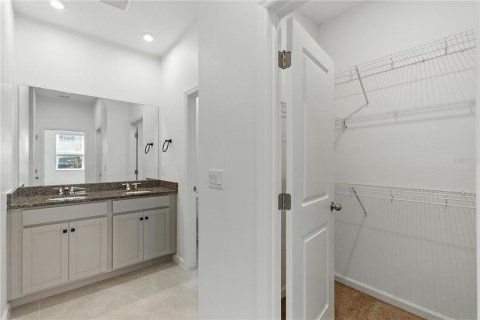 House in Orlando, Florida 3 bedrooms, 149.67 sq.m. № 1865996 - photo 19
