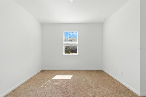 House in Orlando, Florida 3 bedrooms, 149.67 sq.m. № 1865996 - photo 17