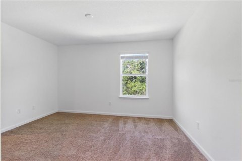 House in Orlando, Florida 3 bedrooms, 149.67 sq.m. № 1865996 - photo 24