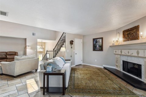 House in New Port Richey, Florida 5 bedrooms, 331.66 sq.m. № 1613863 - photo 30