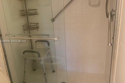 Copropriété à vendre à Tamarac, Floride: 2 chambres, 120.22 m2 № 2066270 - photo 11