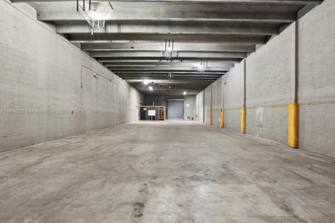 Propiedad comercial en venta en Miami Gardens, Florida № 2018945 - foto 6