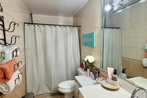 Купить виллу или дом в Хомстед, Флорида 3 спальни, 106.28м2, № 2051001 - фото 10