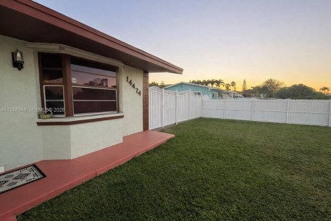 Купить виллу или дом в Хомстед, Флорида 3 спальни, 106.28м2, № 2051001 - фото 3