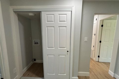 Casa en alquiler en Saint Petersburg, Florida, 3 dormitorios, 162.76 m2 № 1917416 - foto 12