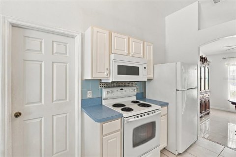 Casa en venta en Lehigh Acres, Florida, 3 dormitorios, 150.97 m2 № 2377575 - foto 13