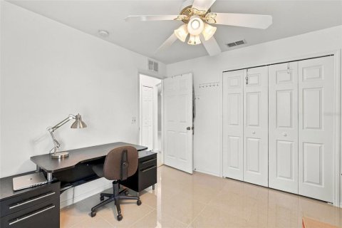 Casa en venta en Lehigh Acres, Florida, 3 dormitorios, 150.97 m2 № 2377575 - foto 23