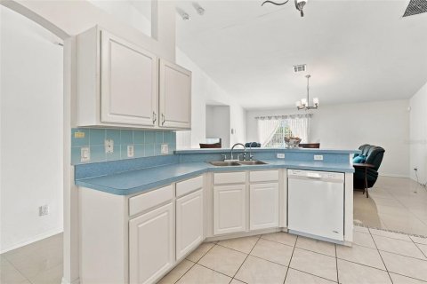 Casa en venta en Lehigh Acres, Florida, 3 dormitorios, 150.97 m2 № 2377575 - foto 16