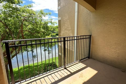 Condominio en alquiler en Pembroke Pines, Florida, 2 dormitorios, 104.98 m2 № 2009506 - foto 13