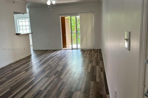 Condominio en alquiler en Pembroke Pines, Florida, 2 dormitorios, 104.98 m2 № 2009506 - foto 20