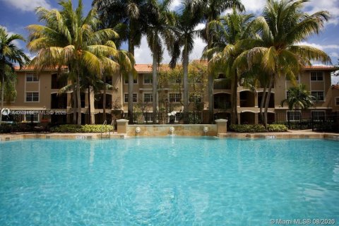 Condominio en alquiler en Pembroke Pines, Florida, 2 dormitorios, 104.98 m2 № 2009506 - foto 5