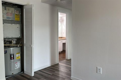 Condominio en alquiler en Pembroke Pines, Florida, 2 dormitorios, 104.98 m2 № 2009506 - foto 22