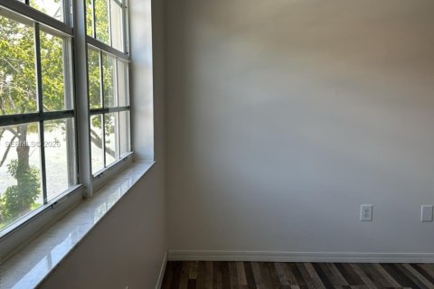 Condominio en alquiler en Pembroke Pines, Florida, 2 dormitorios, 104.98 m2 № 2009506 - foto 16