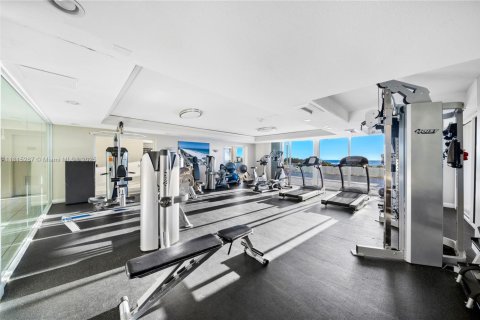 Condo in Miami Beach, Florida, 1 bedroom  № 1768616 - photo 18