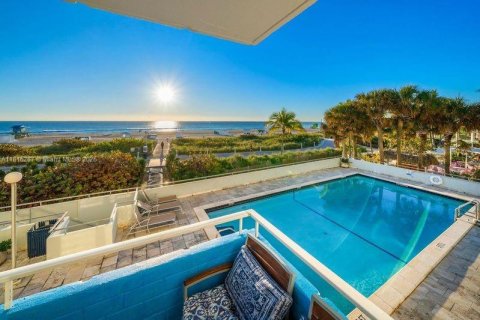 Condo in Miami Beach, Florida, 1 bedroom  № 1768616 - photo 14