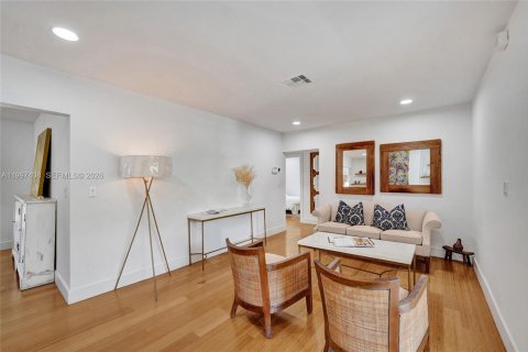 Villa ou maison à vendre à Hollywood, Floride: 5 chambres № 2059286 - photo 18