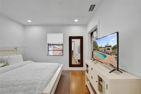 Villa ou maison à vendre à Hollywood, Floride: 5 chambres № 2059286 - photo 25