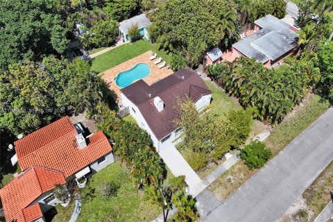 Villa ou maison à vendre à Hollywood, Floride: 5 chambres № 2059286 - photo 4