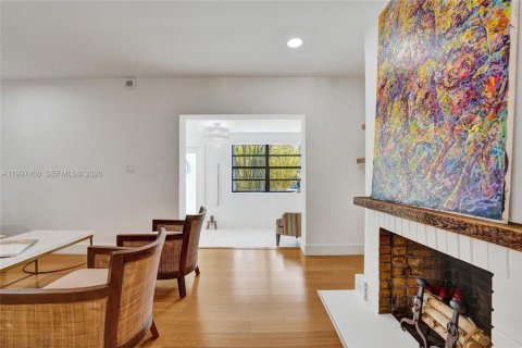 Villa ou maison à vendre à Hollywood, Floride: 5 chambres № 2059286 - photo 23