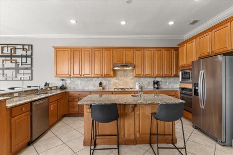 Casa en venta en Kissimmee, Florida, 6 dormitorios, 315.03 m2 № 1766243 - foto 7