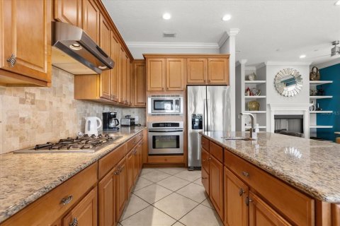 Casa en venta en Kissimmee, Florida, 6 dormitorios, 315.03 m2 № 1766243 - foto 8
