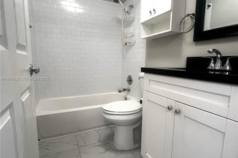 Villa ou maison à vendre à Davie, Floride: 3 chambres, 115.57 m2 № 1987719 - photo 22