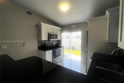 Villa ou maison à vendre à Davie, Floride: 3 chambres, 115.57 m2 № 1987719 - photo 13