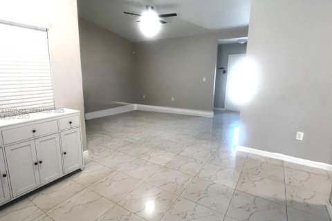 Villa ou maison à vendre à Davie, Floride: 3 chambres, 115.57 m2 № 1987719 - photo 7