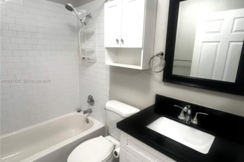 Villa ou maison à vendre à Davie, Floride: 3 chambres, 115.57 m2 № 1987719 - photo 23