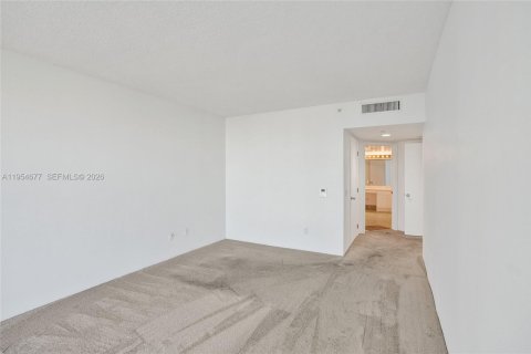 Copropriété à vendre à Aventura, Floride: 3 chambres, 157.93 m2 № 2010857 - photo 16